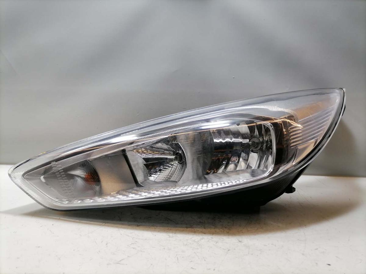 Ford Focus 3 original Scheinwerfer vorn links Halogen Facelift Bj.2018